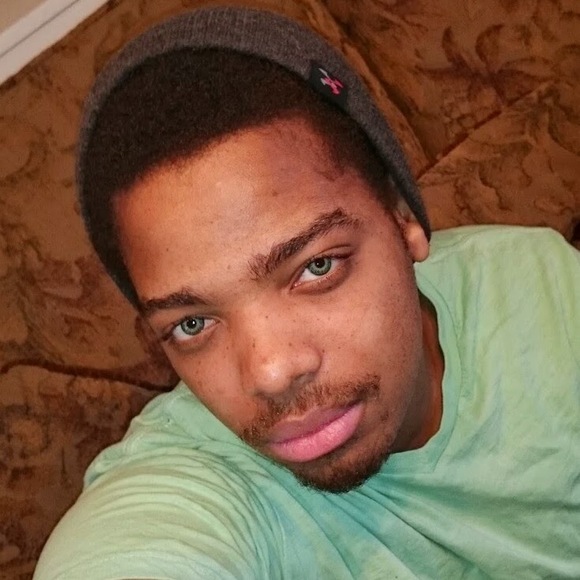 Meet your Posher, Jacolby - Picture 1 of 1